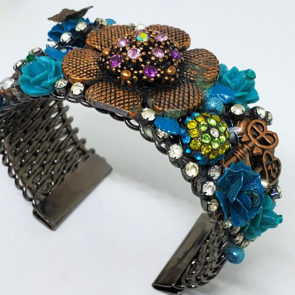 Victorian Steampunk High Detail Copper Turquoise Rose Rhinestone Cuff Bracelet - Picture 7 of 14